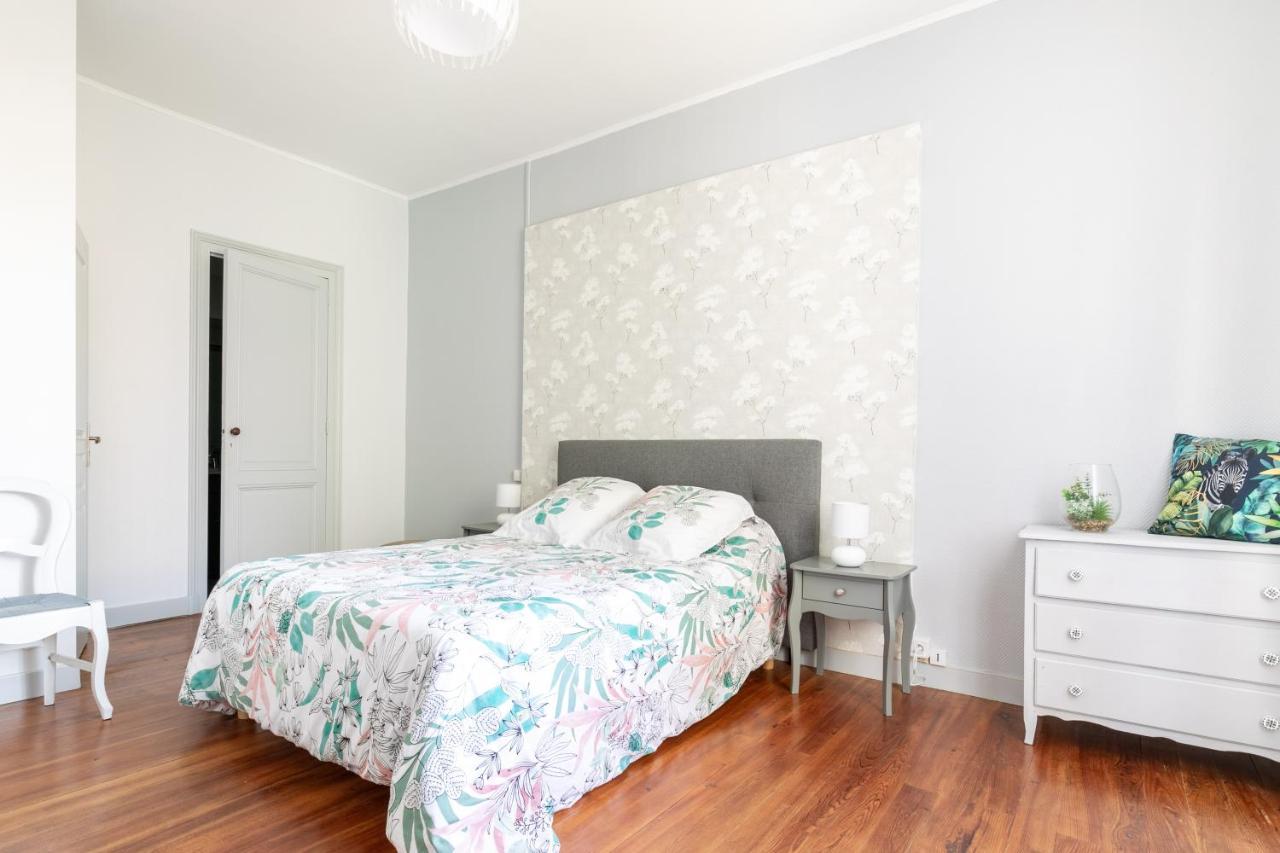 Ombrelle Villa Le Pian-sur-Garonne Ngoại thất bức ảnh